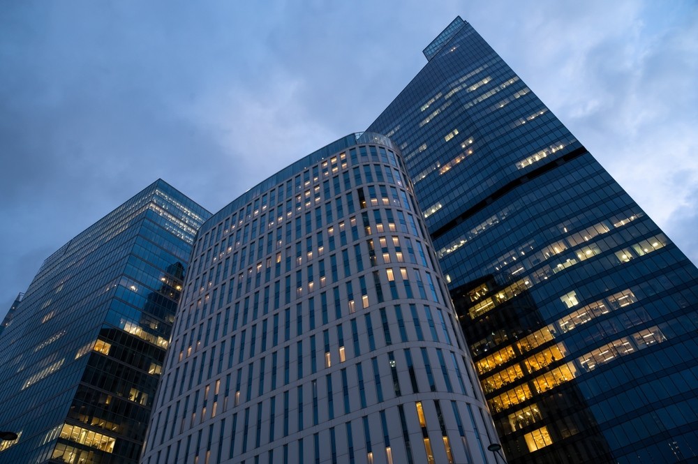 A skyscraper in the evening in a city