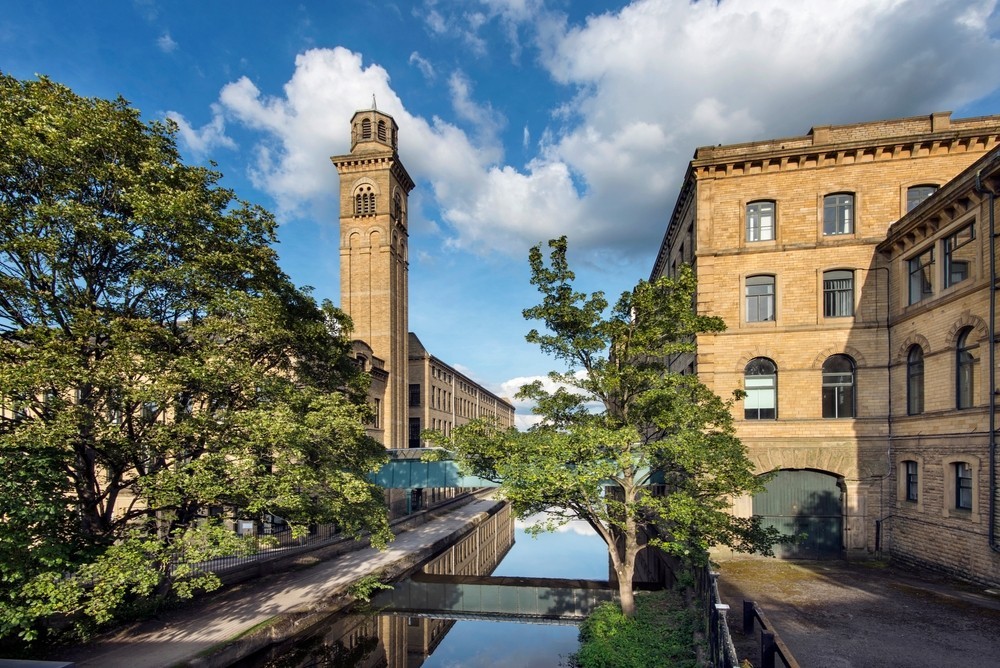 Image of the salt mill and saltaire in Bradford, West Yorkshire