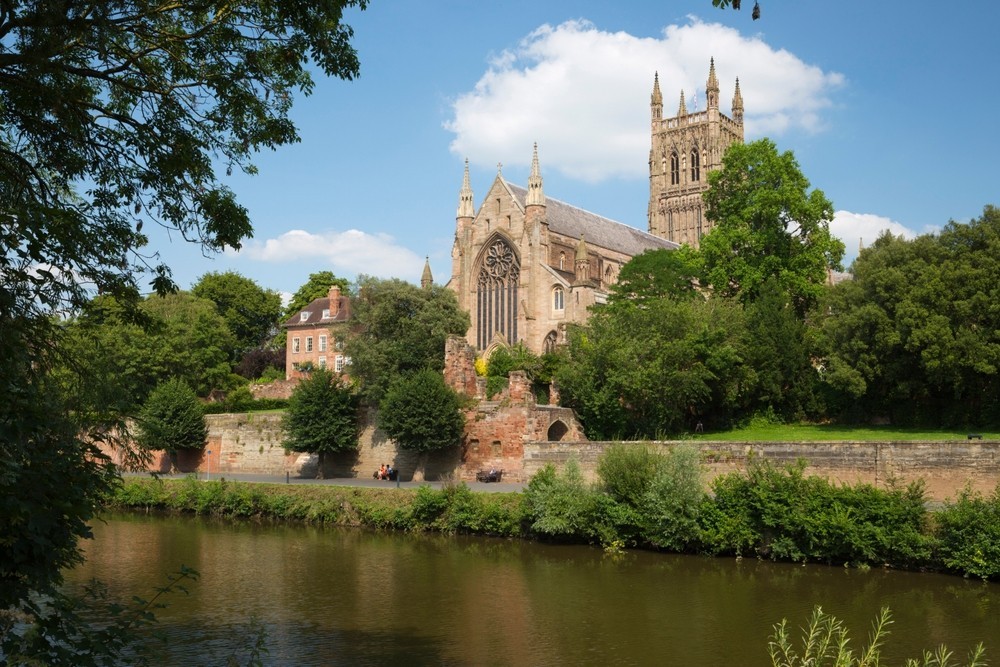 Worcester Cathedral next to a river