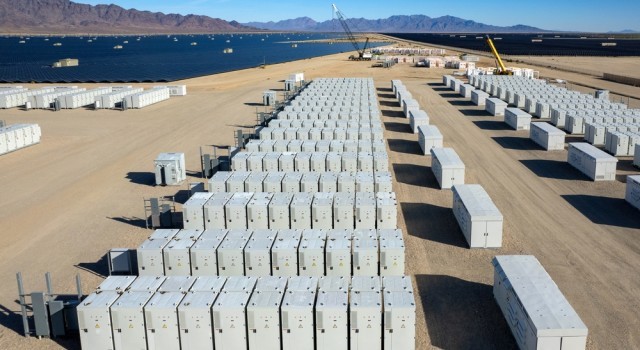 Battery storage units